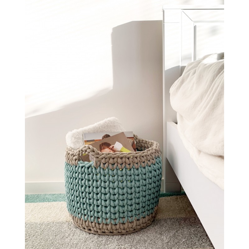 Chunky Crochet Basket | Free pattern | Bobbiny | DIY | Crochet